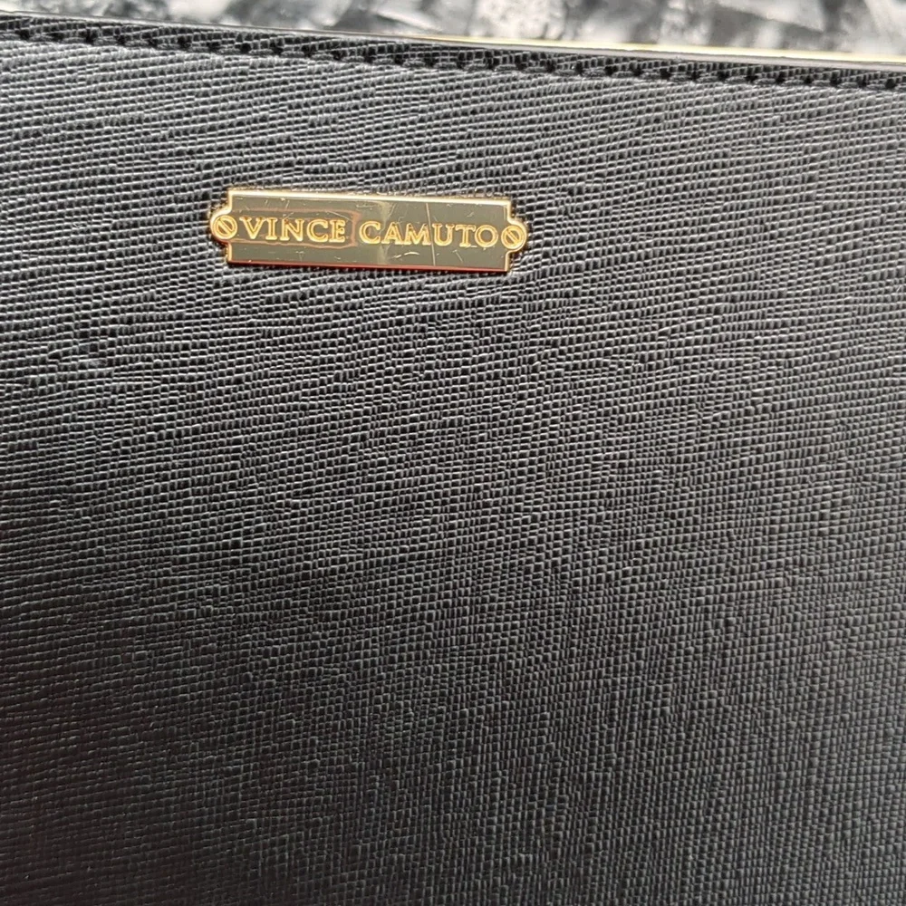 Vince camuto leather clutch